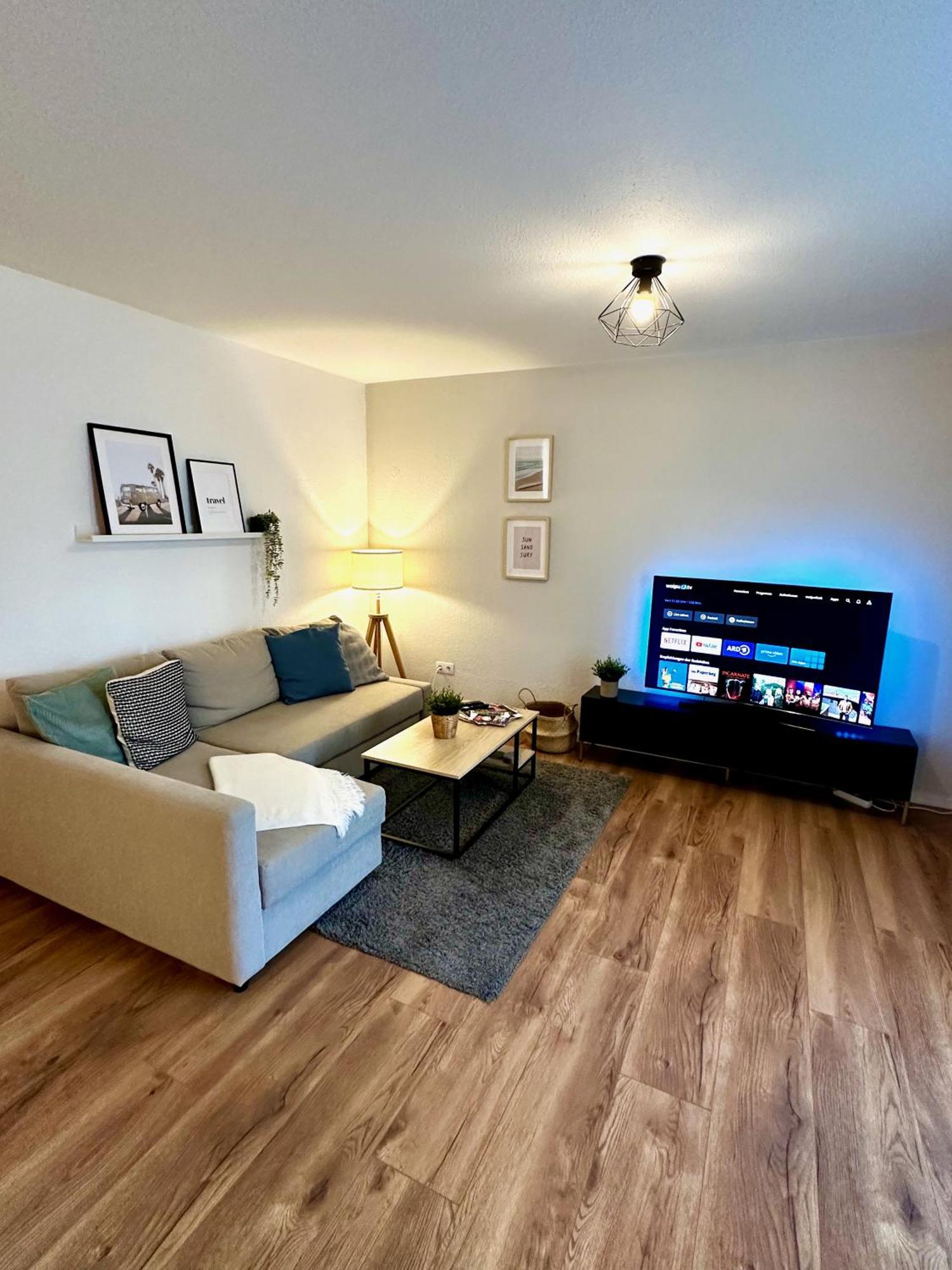 Geraeumiges 2R City-Apartment Uninaehe Mit Tv Streaming, Terrasse Магдебург Экстерьер фото