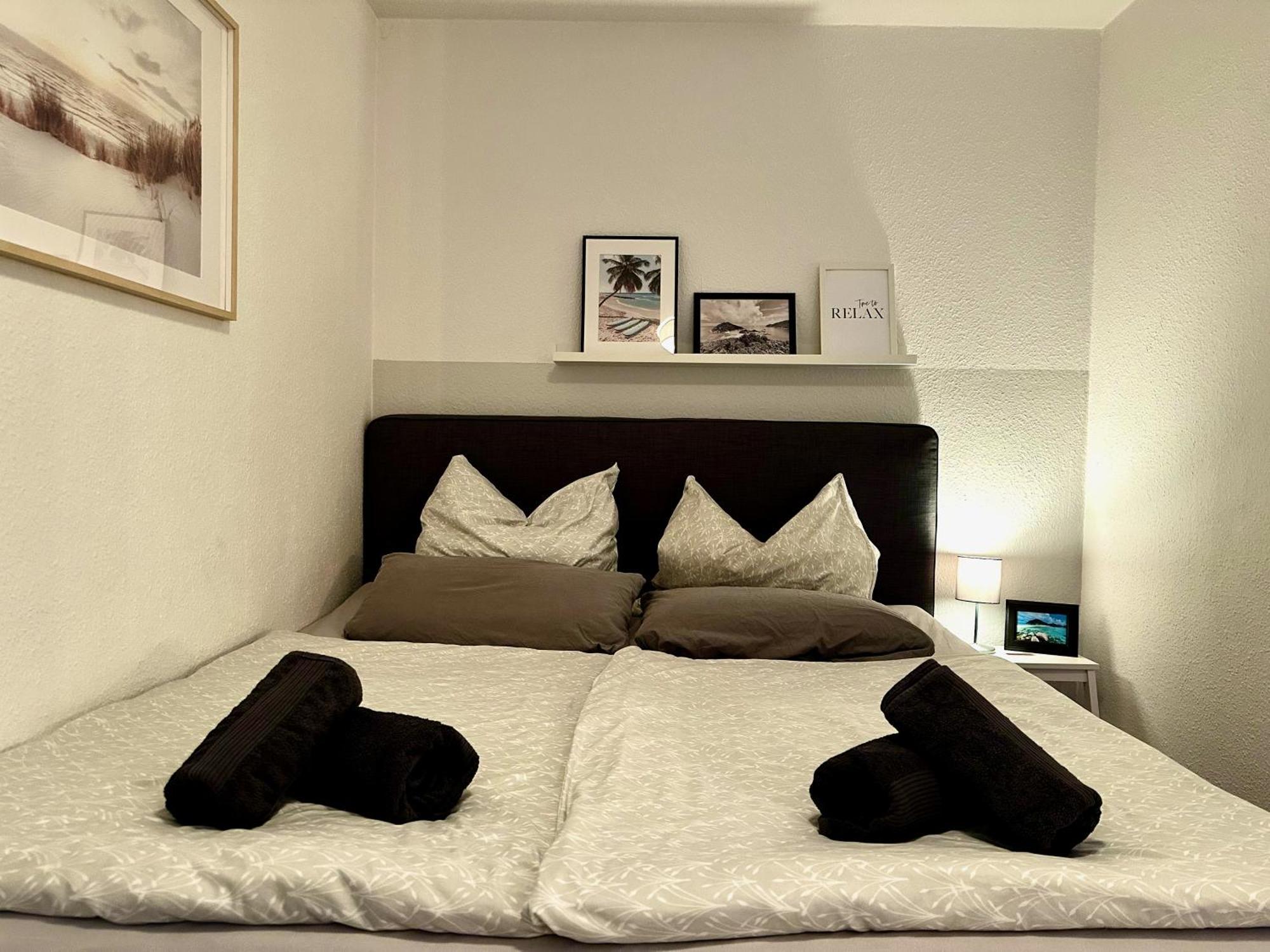 Geraeumiges 2R City-Apartment Uninaehe Mit Tv Streaming, Terrasse Магдебург Экстерьер фото
